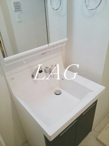 洗面設備　洗面台です。