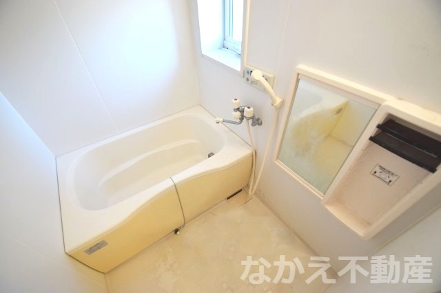バス・シャワールーム　お風呂です