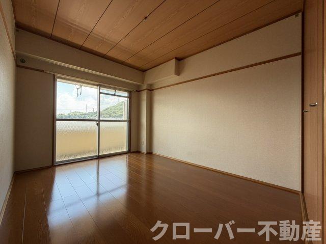 ＪＲ予讃線 坂出駅 徒歩30分 3階建 築31年の内装写真