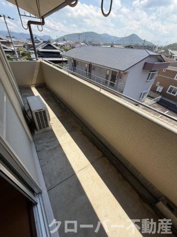 ＪＲ予讃線 坂出駅 徒歩30分 3階建 築31年の内装写真
