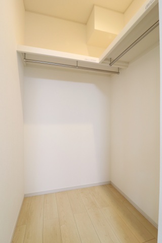 収納　ウォークインクローゼット