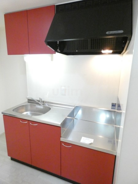 キッチン　違うお部屋の写真です。ご参考までに