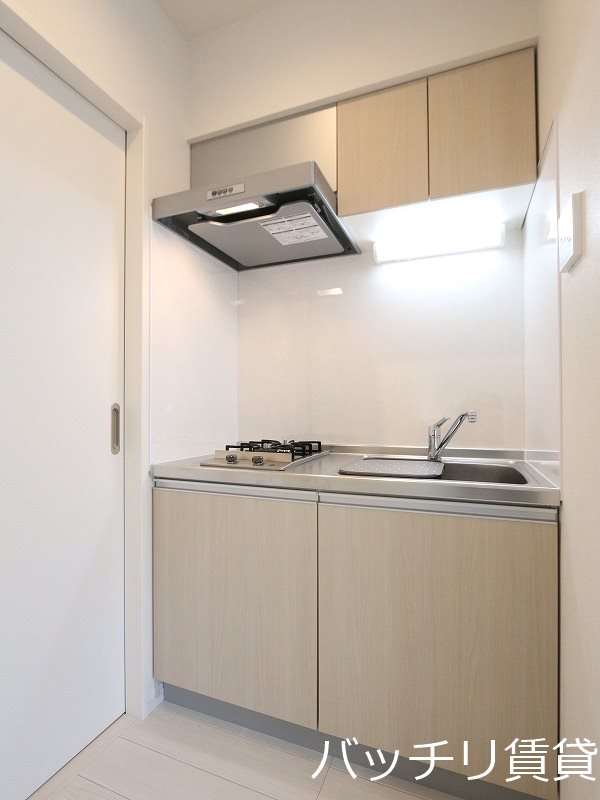 キッチン　※同型タイプの為、現状を優先いたします