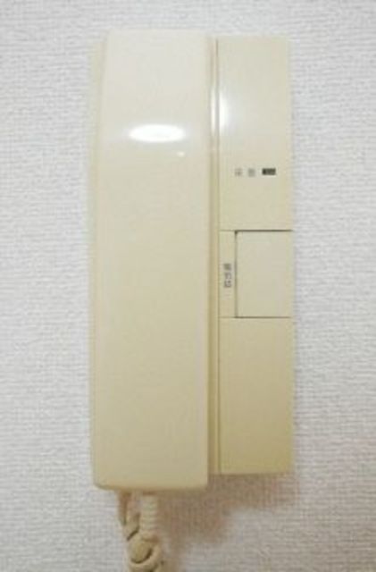 セキュリティ　同物件別部屋のお写真です。現況優先です。