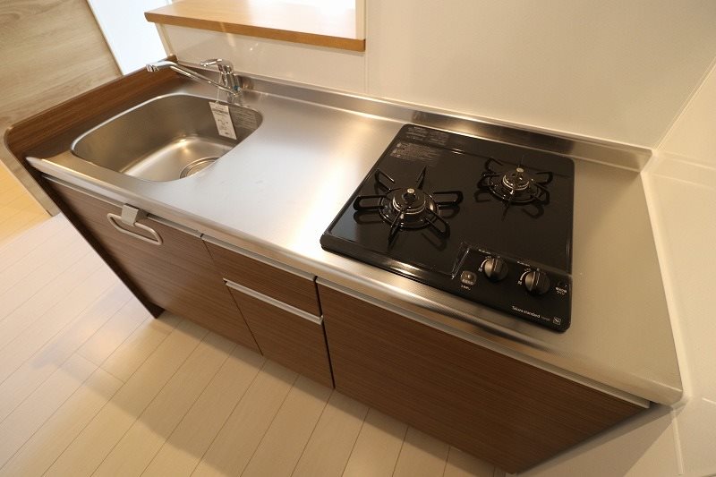 キッチン　退去予定の為別部屋の写真使用
