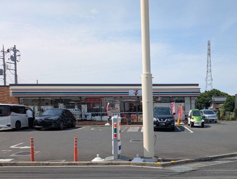 コンビニ　セブンイレブンさいたま指扇東店（コンビニ）まで595m
