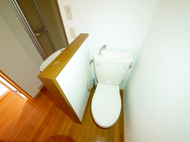 トイレ　ゆったりとした空間のトイレです