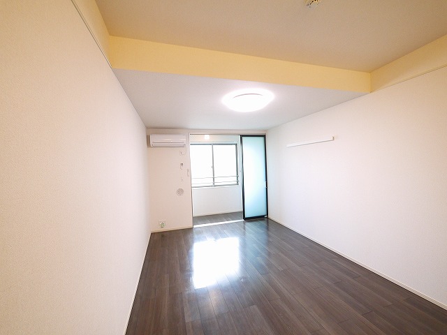 その他部屋・スペース　ゆったりとした居間です