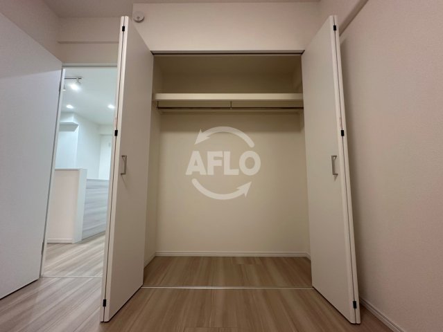 収納　ドルミ京橋　クローゼット