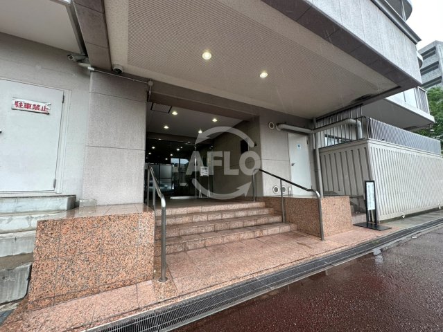 エントランス　ドルミ京橋　エントランス