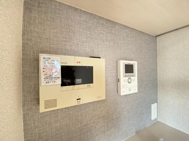 セキュリティ　同物件別室のイメージ画像となります　反転した間取りとなります