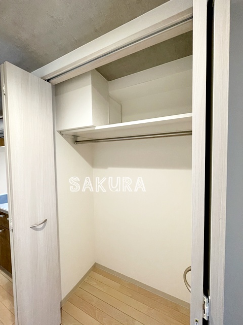 その他　お荷物の多い方でも安心のクローゼット付き♪