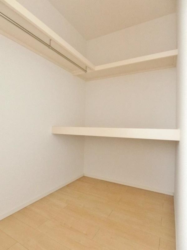 収納　図面と現状に相違がある場合には現状を優先