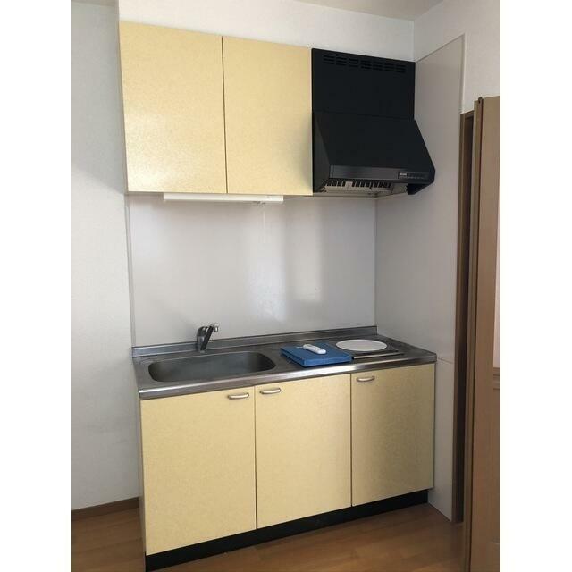 キッチン　IHヒーター1口付で広いシンクです