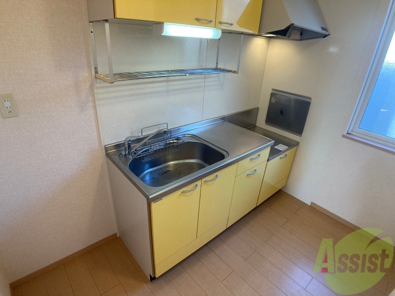 キッチン　キッチンはスペースも広々していて使いやすそうですよ！