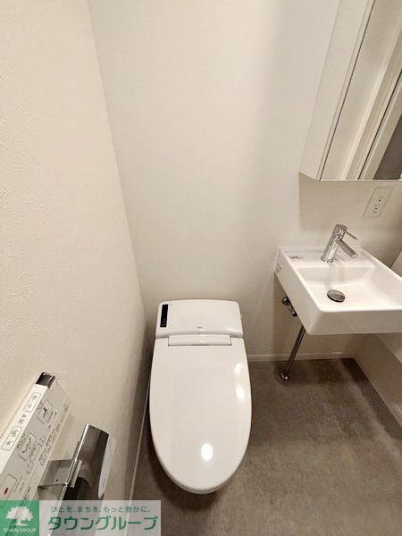 トイレ　トイレ