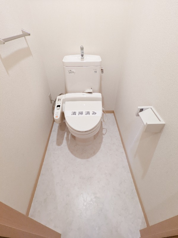 トイレ　図面と現状に相違がある場合には現状を優先