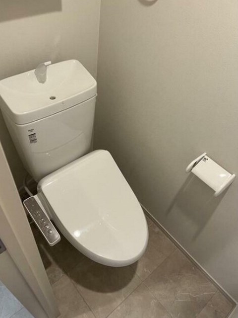 トイレ　別部屋同仕様タイプ