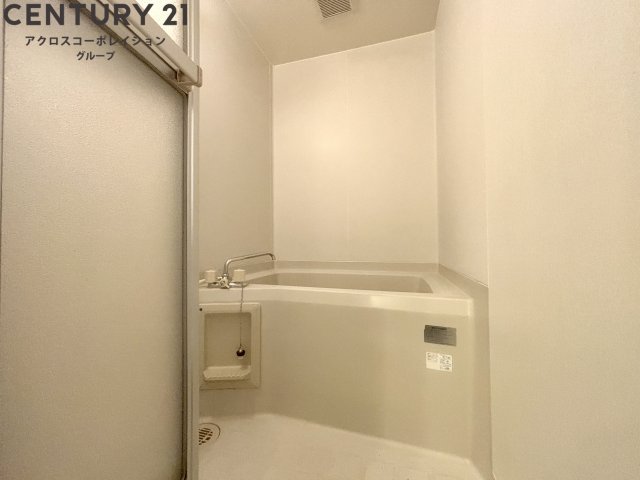 バス・シャワールーム　シンプルで機能的なユニットバスです！