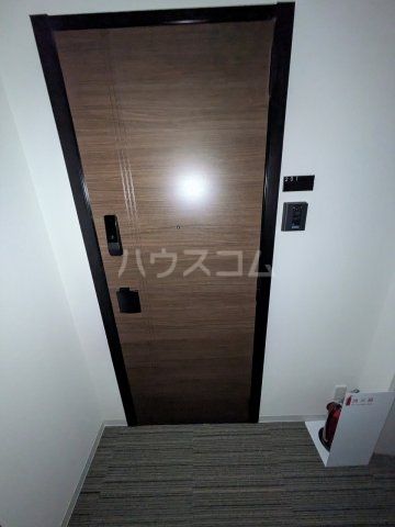 ディーズプラス篠崎の玄関写真