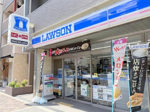 コンビニ　ローソン 大阪城北詰駅前店（コンビニ）まで10m
