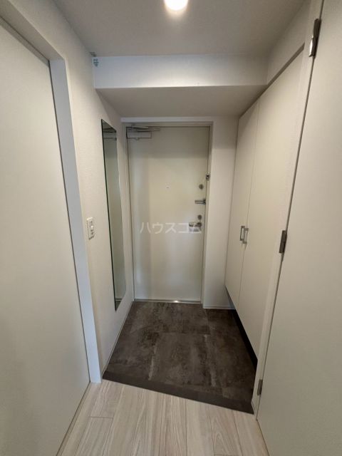 セレニテ梅田北グランデの玄関写真