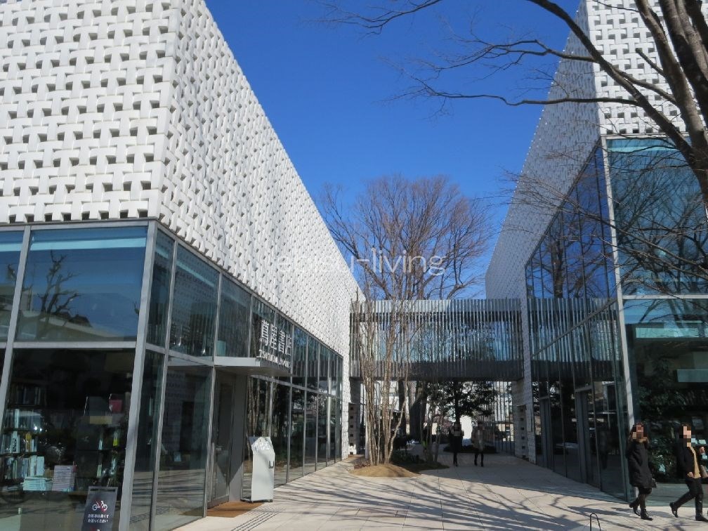 ショッピングセンター　DAIKANYAMA　T－SITE（ショッピングセンター）まで281m