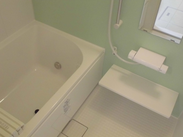 バス・シャワールーム　浴室