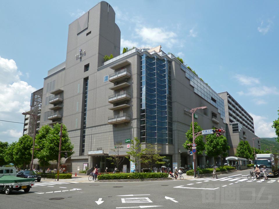 ショッピングセンター　RACTO(ラクト山科ショッピングセンター)（ショッピングセンター）まで780m