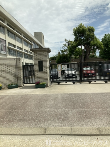 小学校　板付小学校（小学校）まで387m