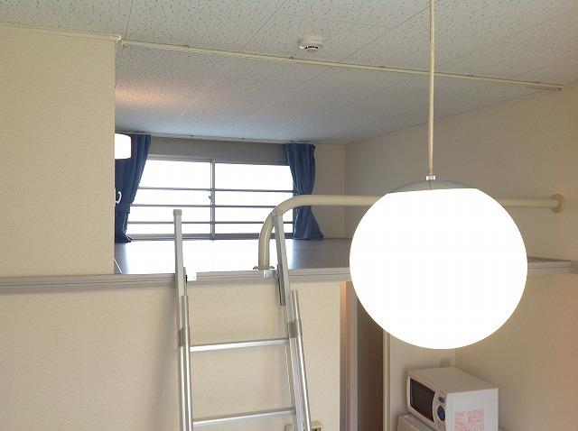 収納　収納・寝室どちらでも可能