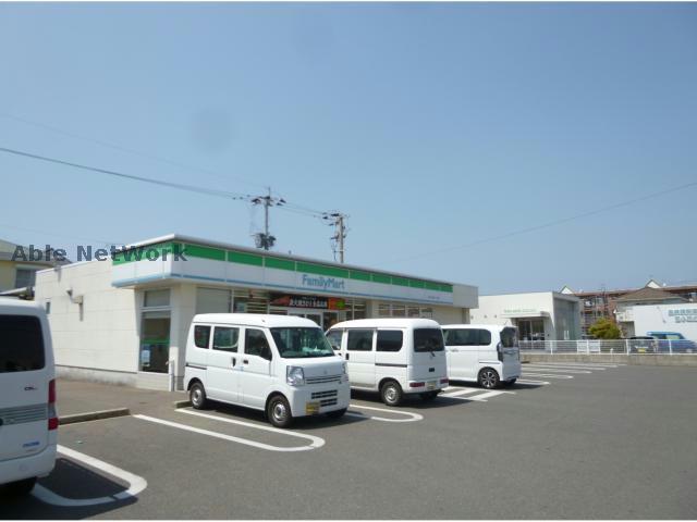 コンビニ　ファミリーマート大村宮小路三丁目店（コンビニ）まで1127m