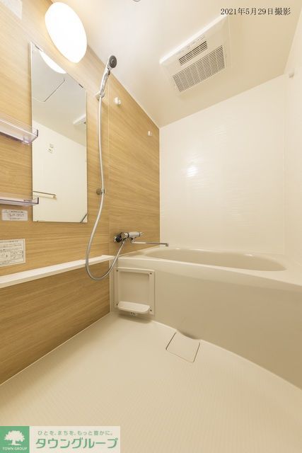 バス・シャワールーム　※写真は同タイプ住戸です。