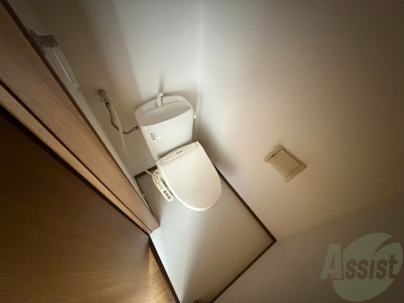 トイレ　こちらはトイレです。清潔感があり、安心して使用できます。
