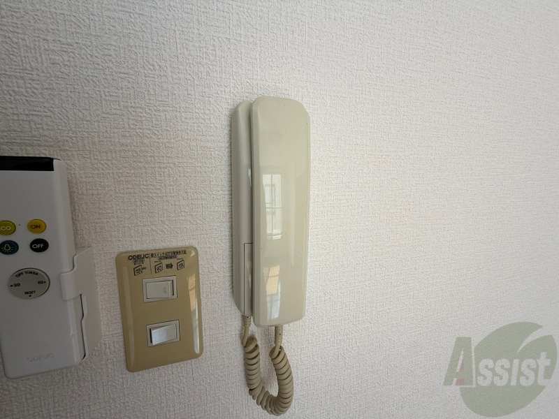 セキュリティ　インターホンで来客確認ができます。安心ですね。