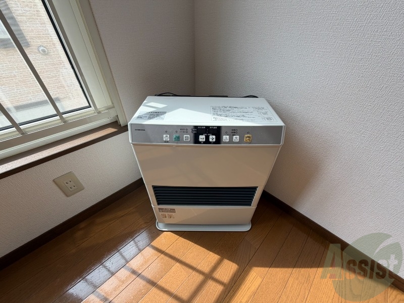 その他設備　灯油暖房です。札幌の寒い冬もこれで大丈夫！