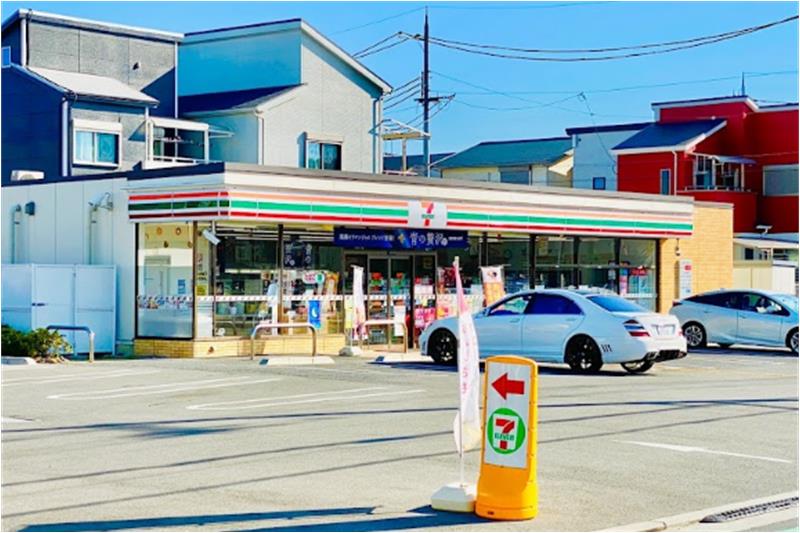 コンビニ　セブンイレブン 八尾八尾木東3丁目店（コンビニ）まで450m