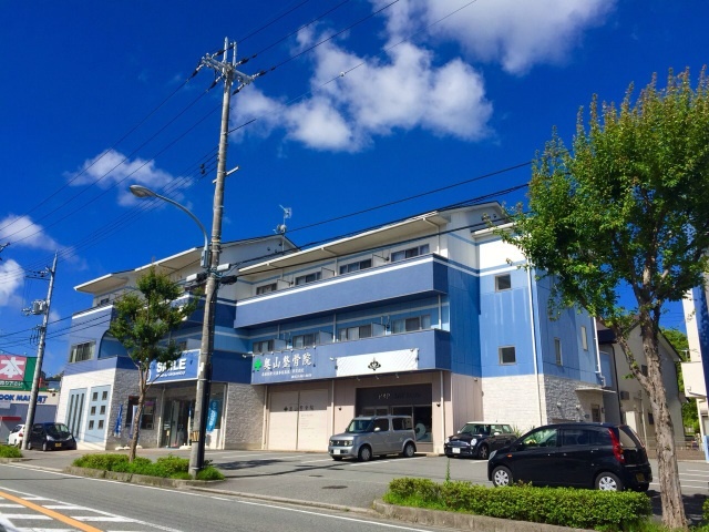 建物外観　【スマイルI番館】【岡場駅】オール電化でオートロック付マンシ