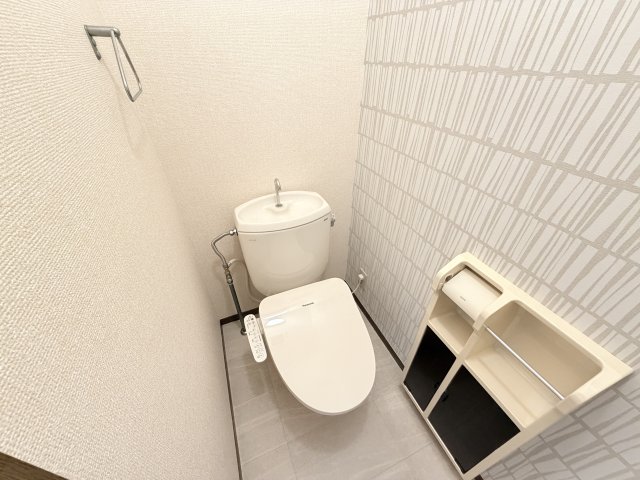 トイレ　シャワー付トイレ