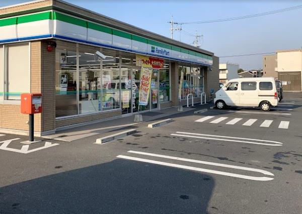 コンビニ　ファミリーマート倉敷宮前店（コンビニ）まで285m