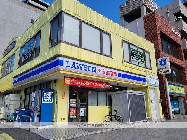 コンビニ　ローソンポプラ下松駅北口店（コンビニ）まで600m
