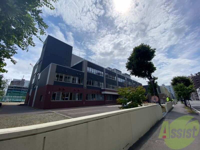 小学校　札幌市立北九条小学校（小学校）まで954m