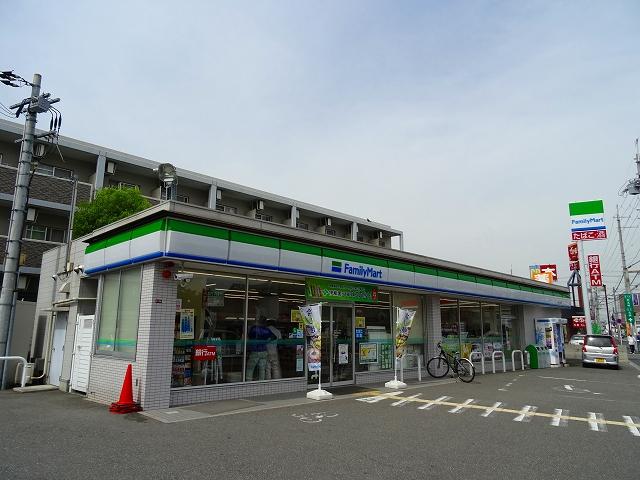 コンビニ　ファミリーマート高槻古曽部店（コンビニ）まで517m