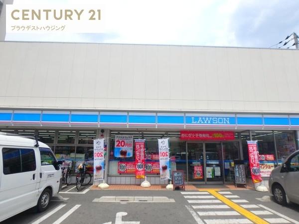 コンビニ　ローソン横堤四丁目店（コンビニ）まで720m