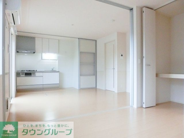 居室・リビング　お問合せはタウンハウジングまで！※現地待合わせ相談可能