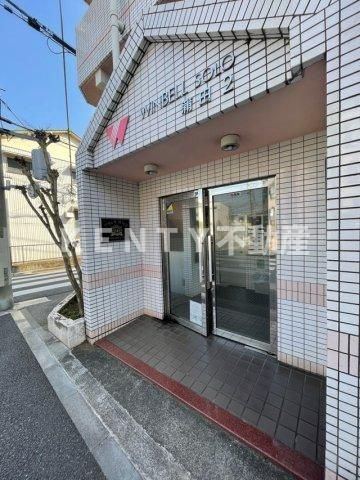 エントランス　清潔なエントランスです