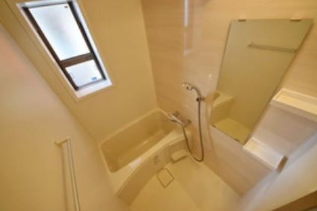 バス・シャワールーム　★同物件別部屋参考写真です★