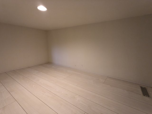 収納　床下収納