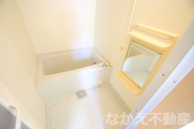 バス・シャワールーム　お風呂で日々の疲れを落としましょう