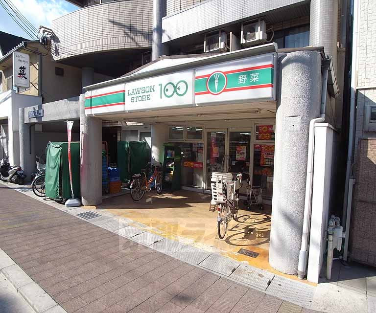 コンビニ　セブンイレブン向日寺戸店（コンビニ）まで500m
